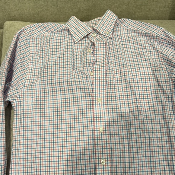 Vineyard vines button down shirt - Picture 4 of 4